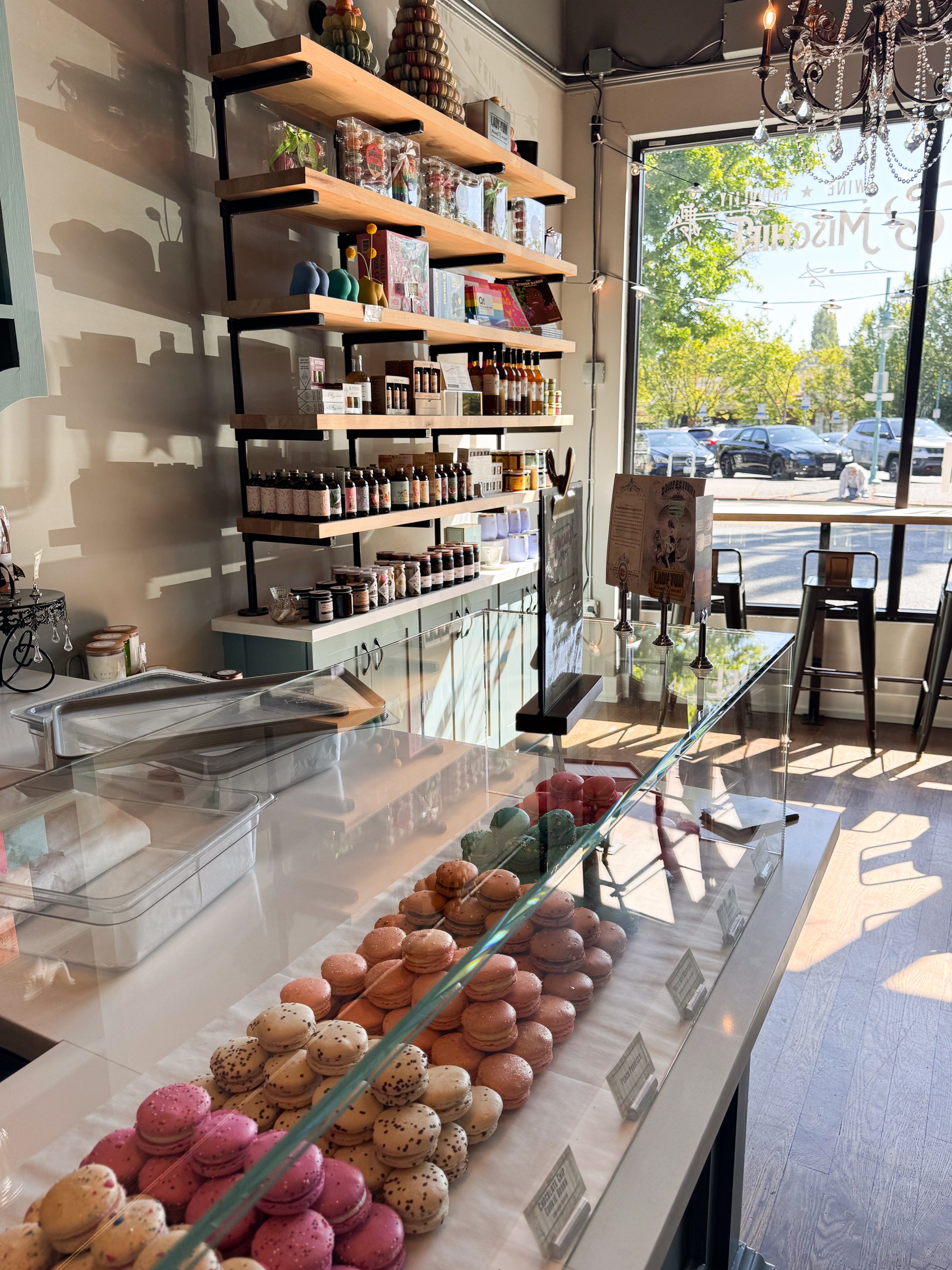 Downtown Kirkland – Lady Yum