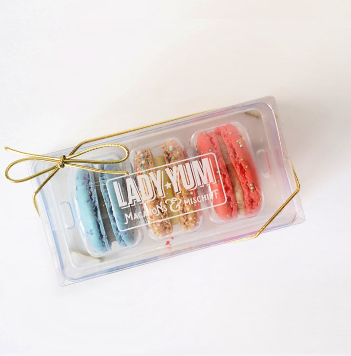 Holiday 3 Piece Macaron Gift